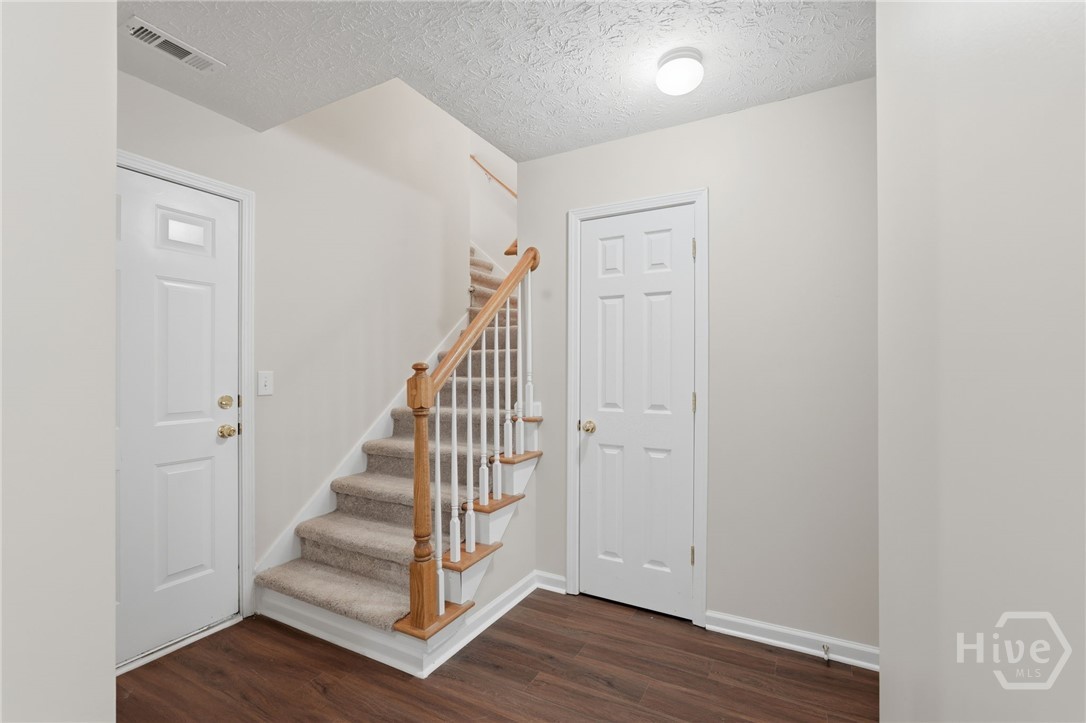 115 Sweetwater Property Photo 31