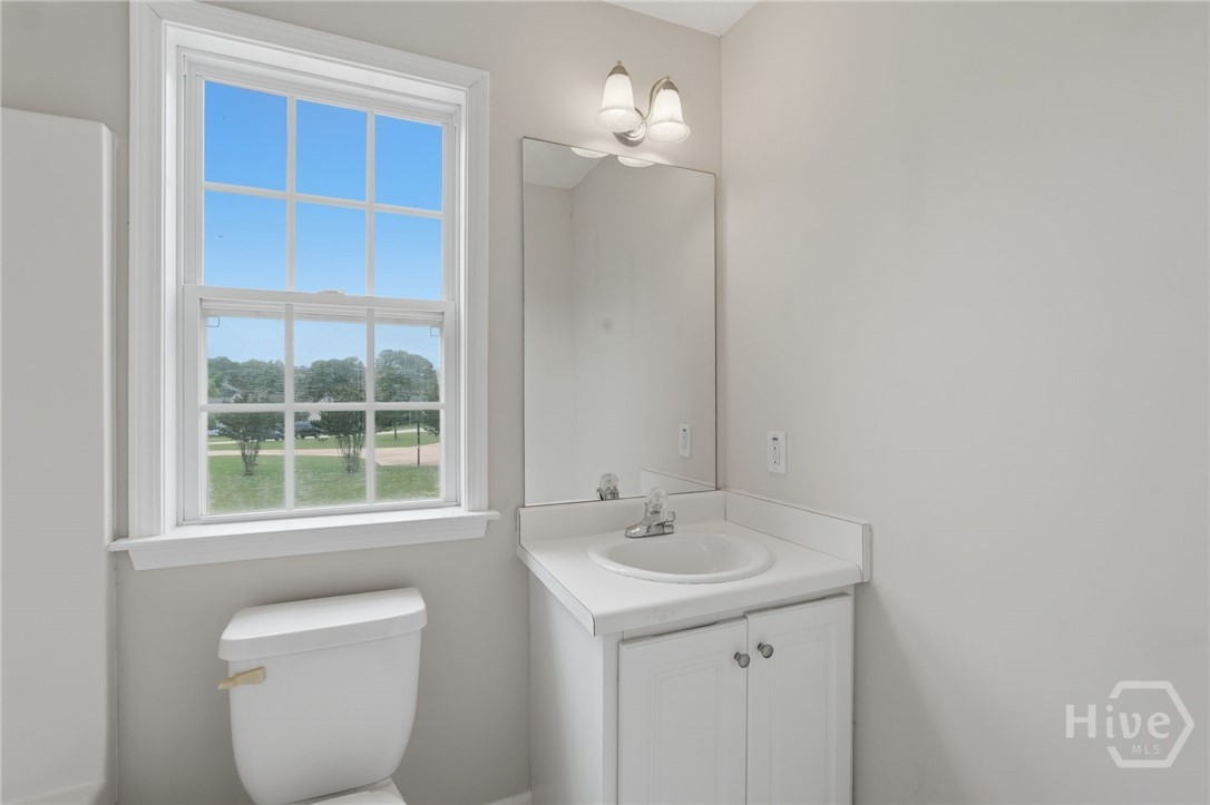 115 Sweetwater Property Photo 34