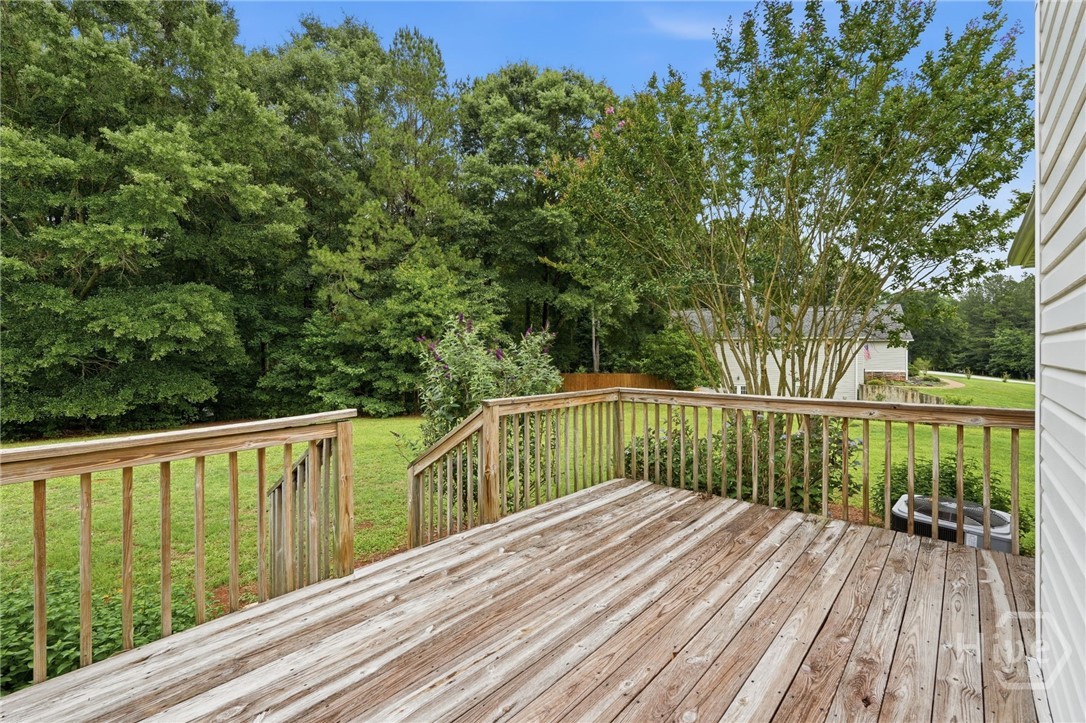 115 Sweetwater Property Photo 35