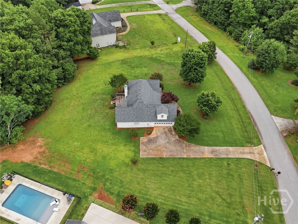 115 Sweetwater Property Photo 40