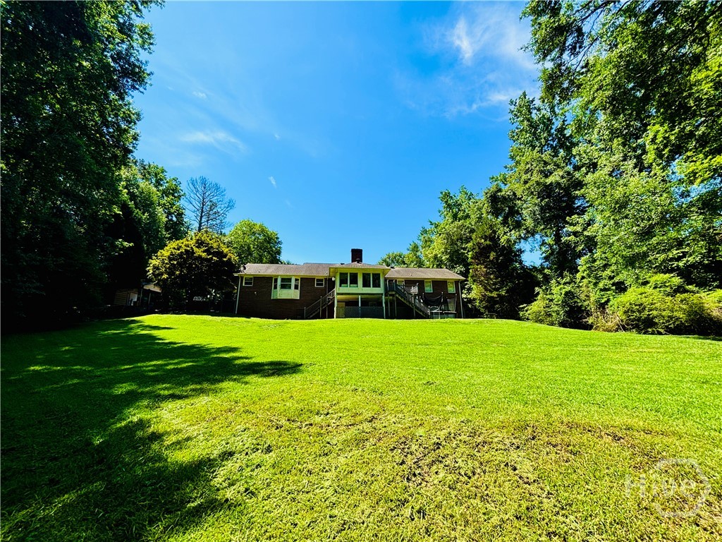 110 Saxon Woods Drive Property Photo 6