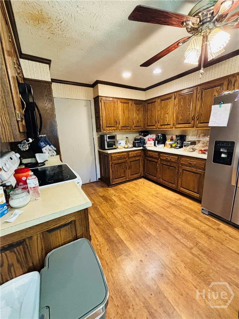 110 Saxon Woods Drive Property Photo 9