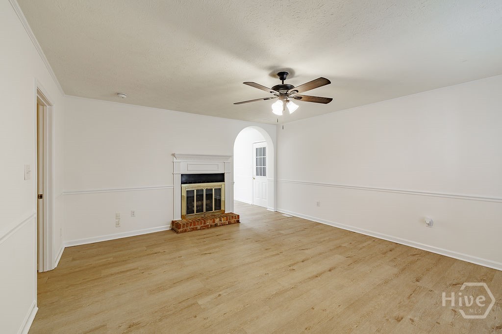 135 Longbranch Court Property Photo 3