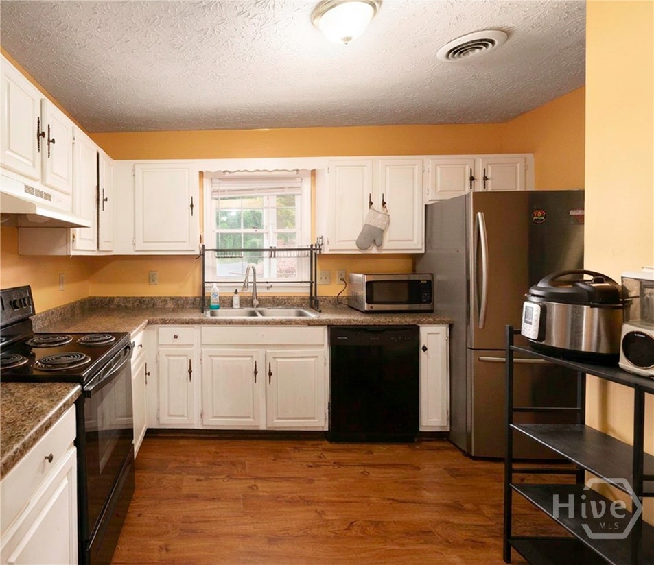 1905 S Milledge Avenue 6 Property Photo 4