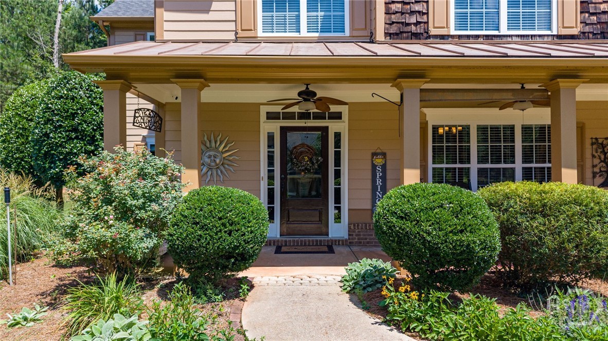 2103 Whitlow View Drive Property Photo 3