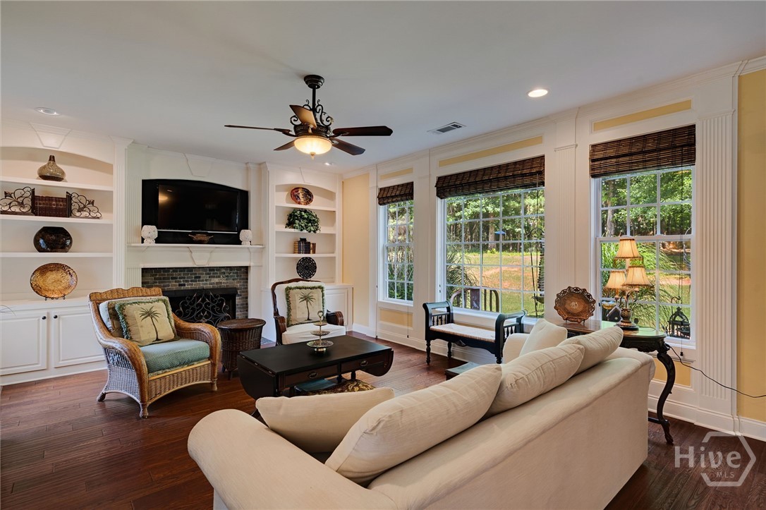 2103 Whitlow View Drive Property Photo 10