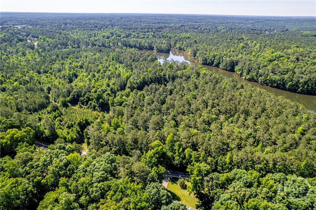 460 Se Honey Creek Property Photo 12