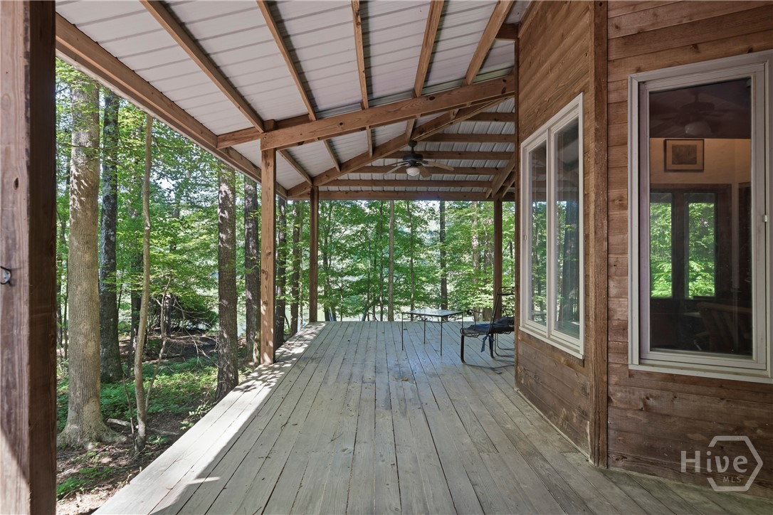 460 Se Honey Creek Property Photo 41