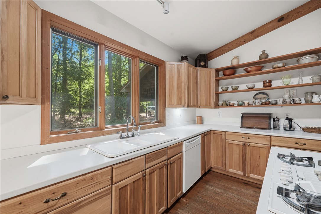 460 Se Honey Creek Property Photo 50