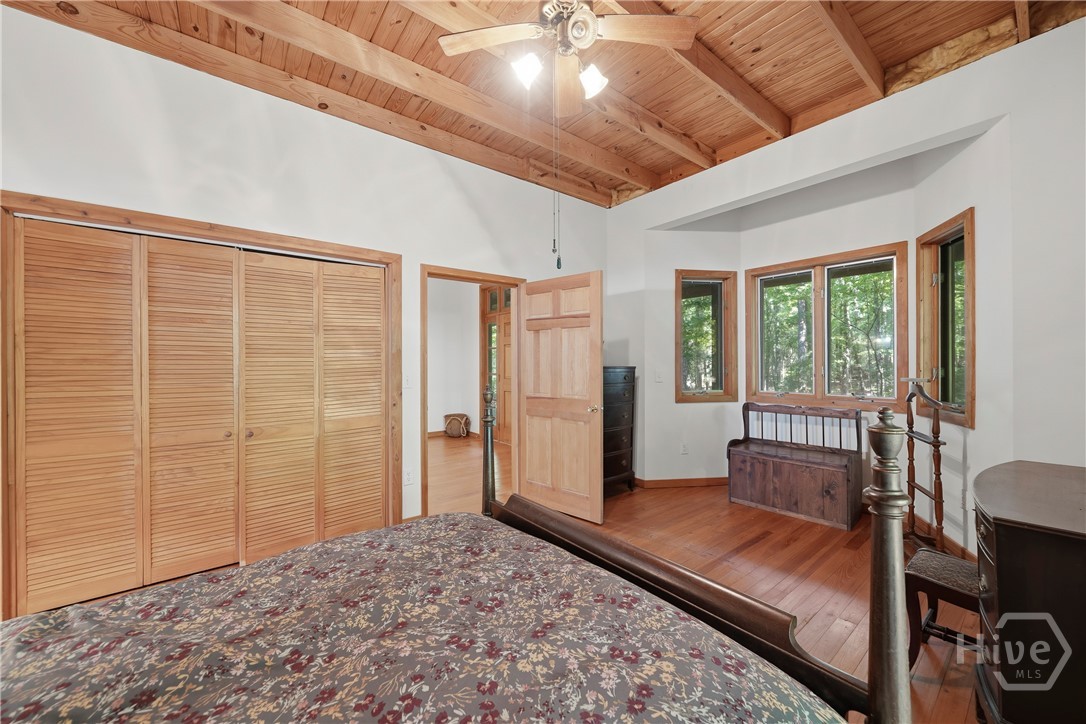 460 Se Honey Creek Property Photo 61