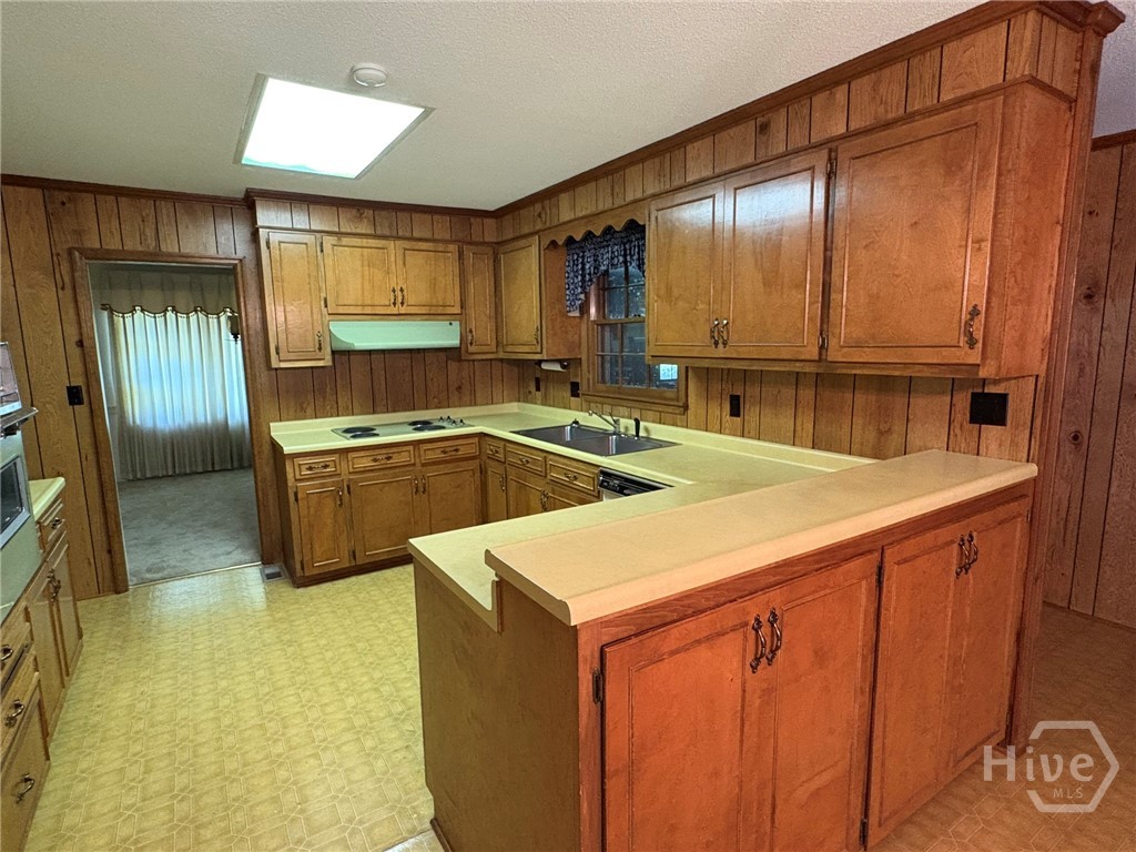 199 Williamsburg Lane Property Photo 8