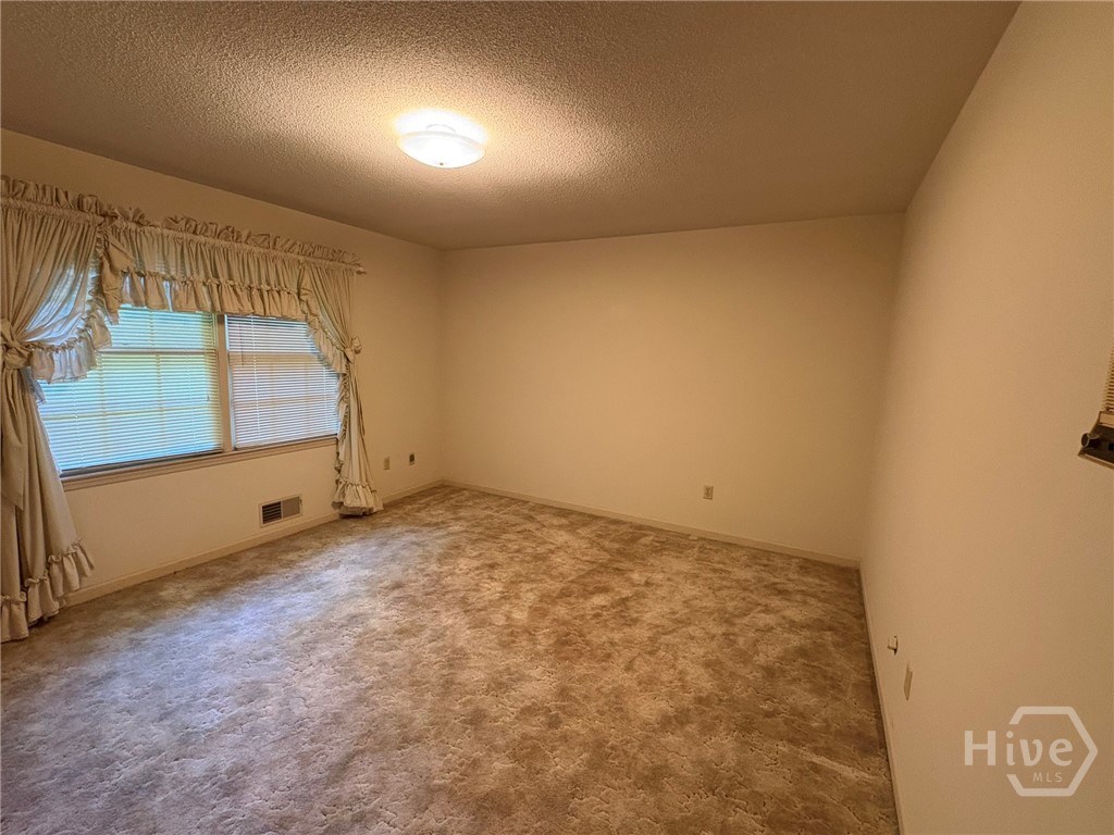 199 Williamsburg Lane Property Photo 21