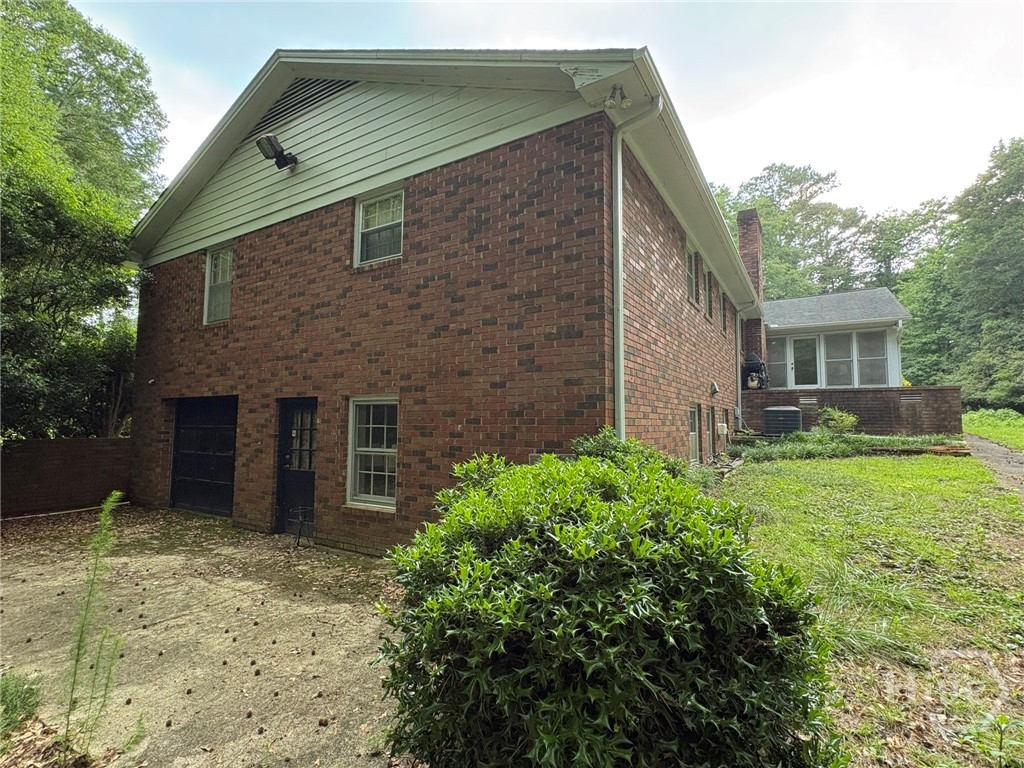 199 Williamsburg Lane Property Photo 41