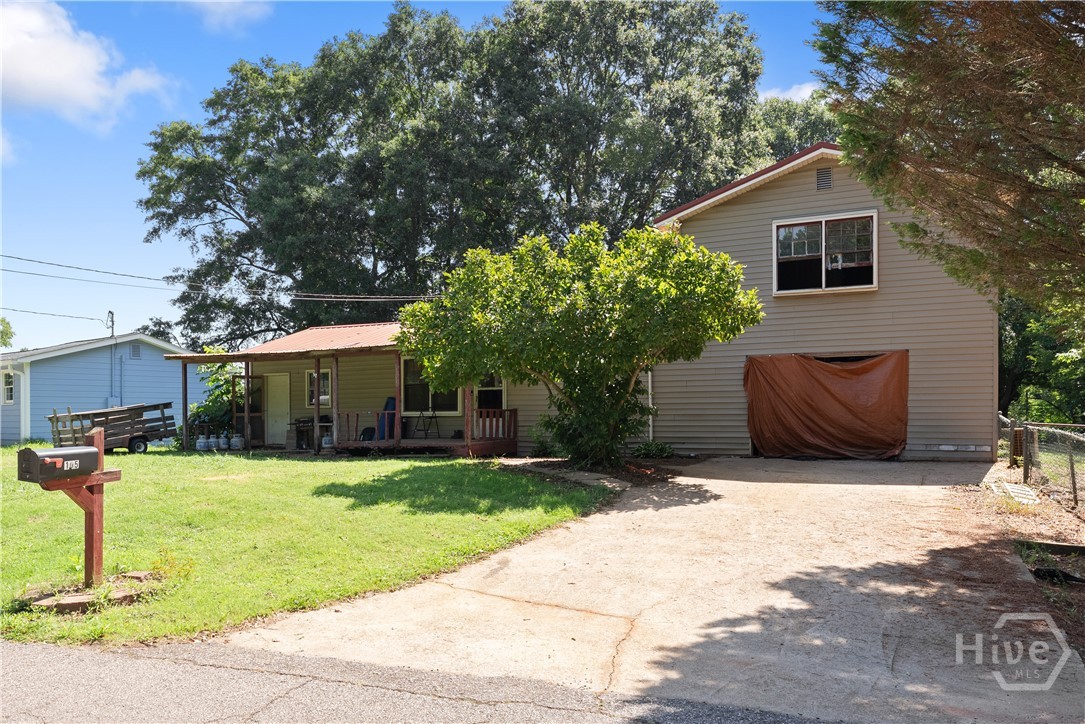 105 Fairlane Drive Property Photo 1