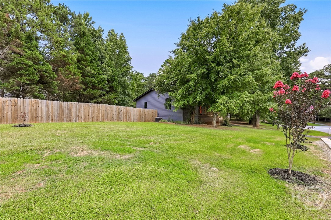 101 Fairlane Court Property Photo 8