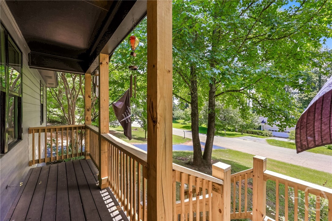 101 Fairlane Court Property Photo 20