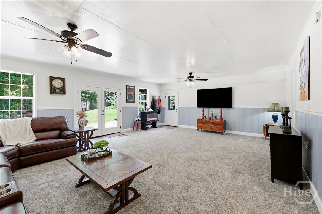 101 Fairlane Court Property Photo 30