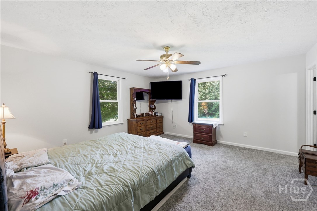 101 Fairlane Court Property Photo 35