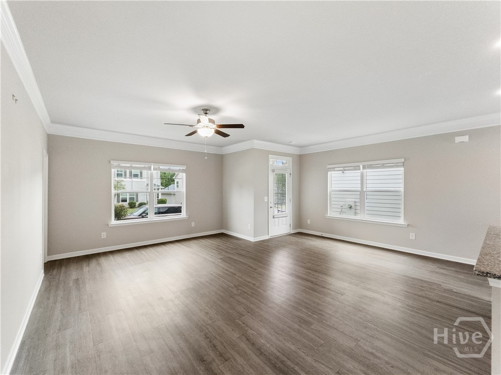 1272 Towne Square Court Property Photo 5