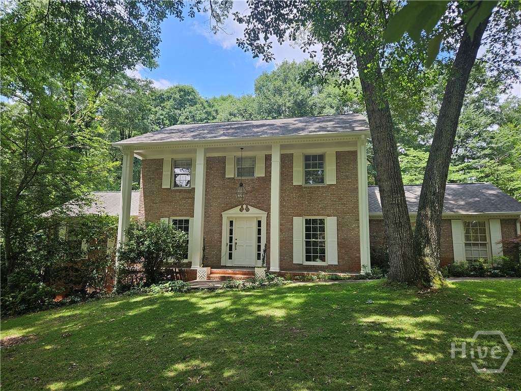 615 Kings Road Property Photo 1