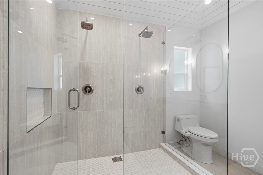 231 Thomas Drive Property Photo 16