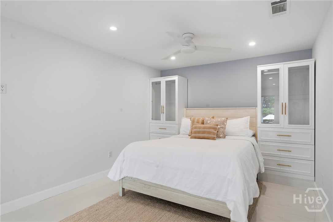 231 Thomas Drive Property Photo 19
