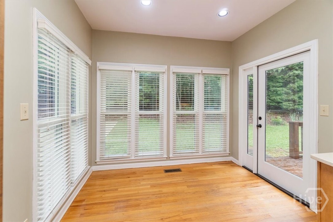 325 Millstone Circle Property Photo 12