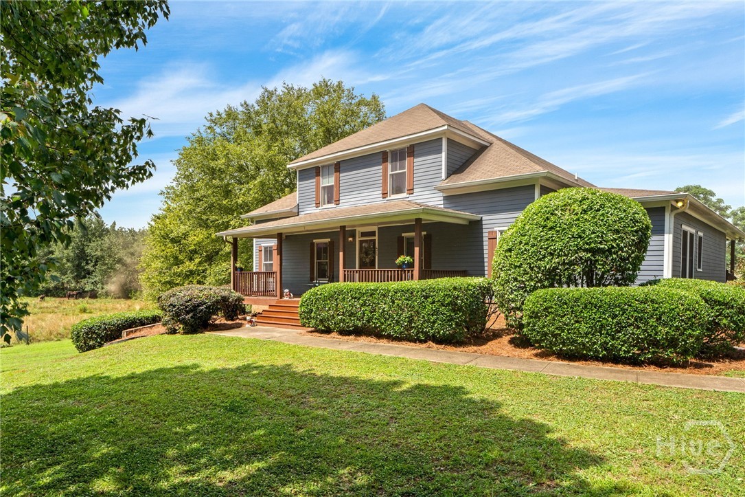 425 Oak Grove Road Property Photo 1