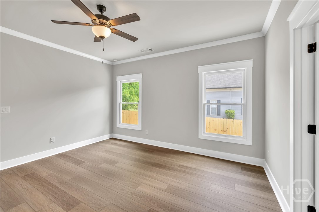 231 Marable Street E Property Photo 12