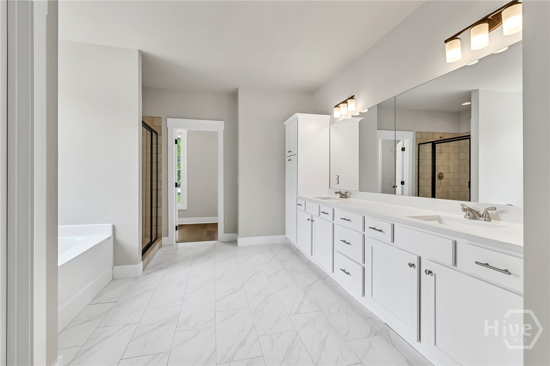 231 Marable Street E Property Photo 14
