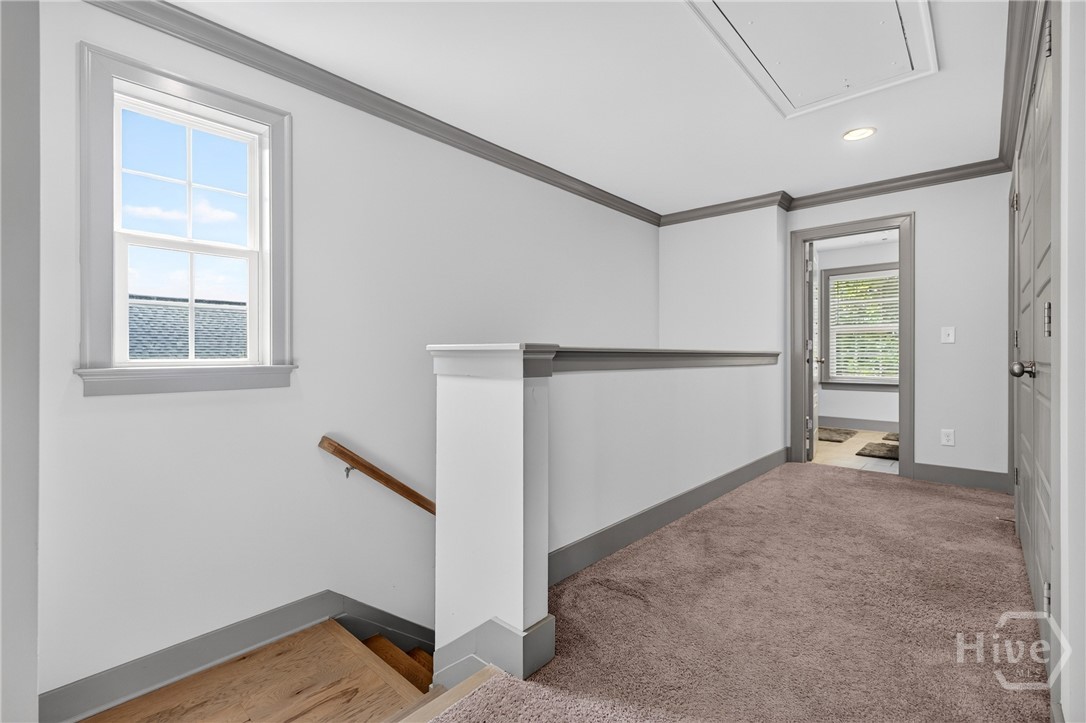 301 Edgewater Drive Property Photo 15