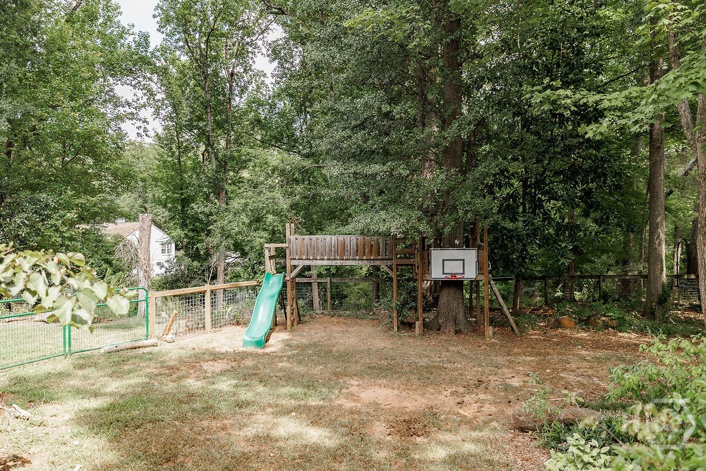 610 Holman Avenue Property Photo 61