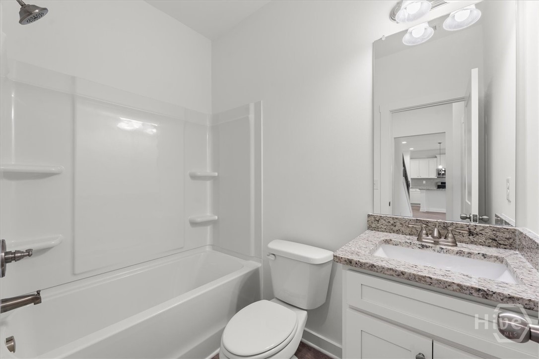 540 Lillian Way Property Photo 13