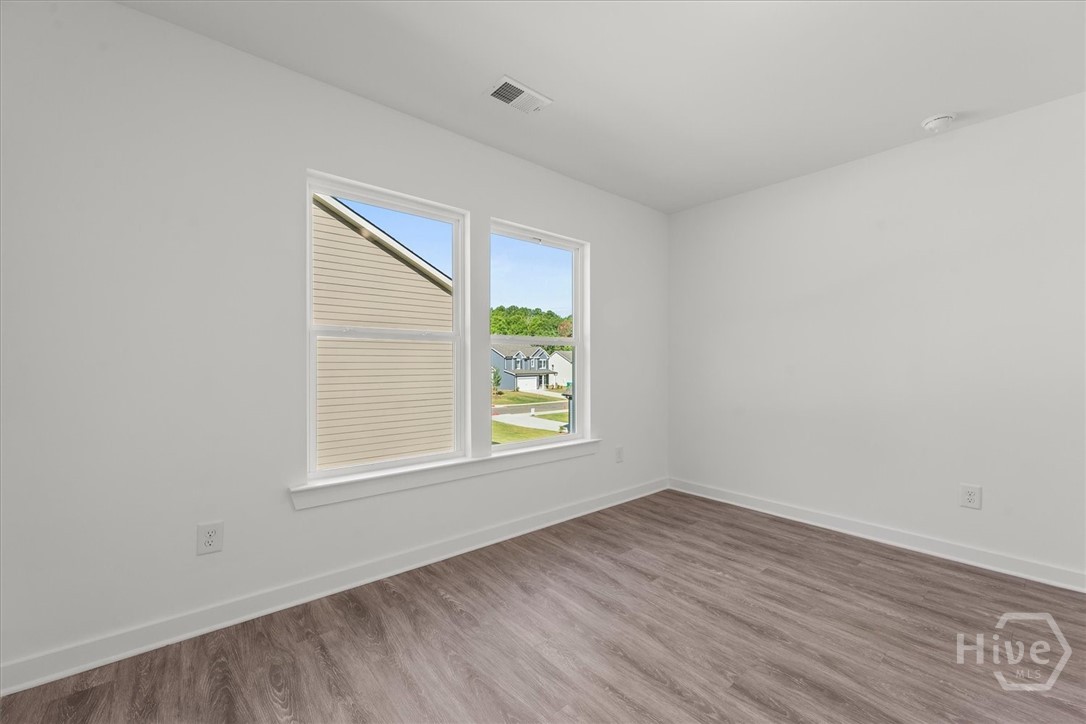 540 Lillian Way Property Photo 16