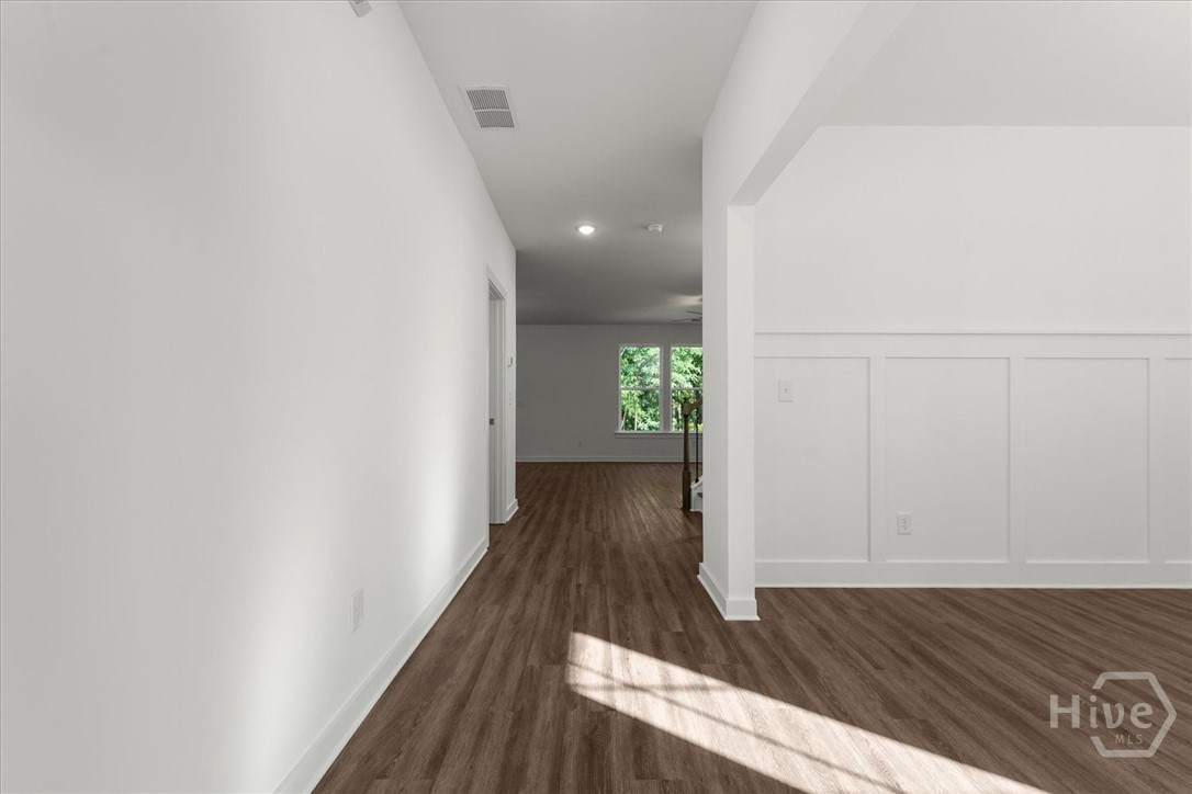 546 Lillian Way Property Photo 3