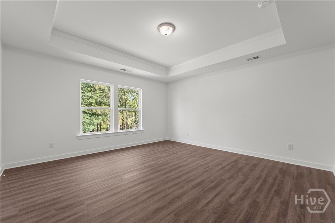 546 Lillian Way Property Photo 17