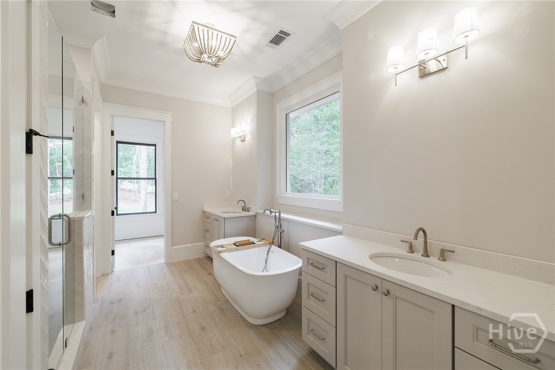 242 Carriage Avenue Property Photo 19