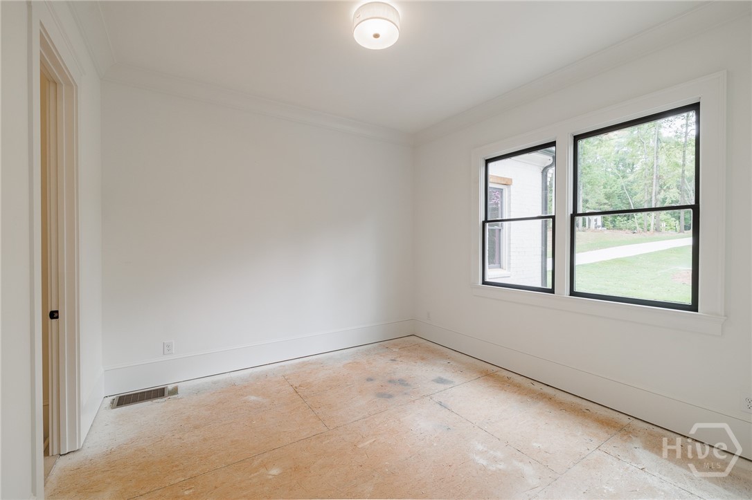 242 Carriage Avenue Property Photo 24