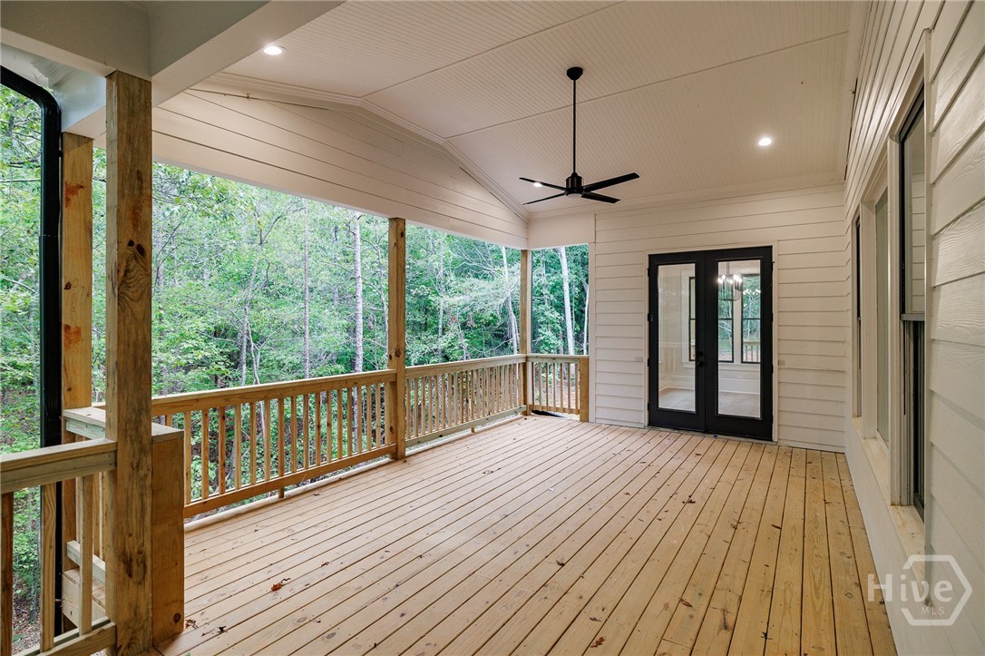 242 Carriage Avenue Property Photo 45