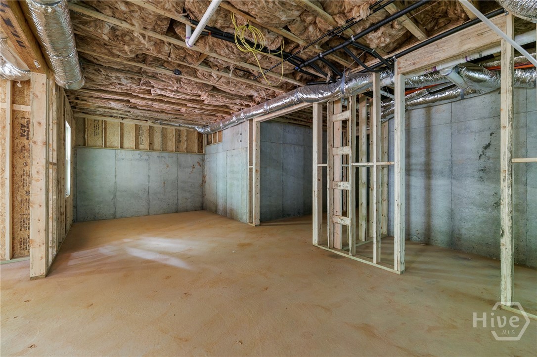 242 Carriage Avenue Property Photo 46