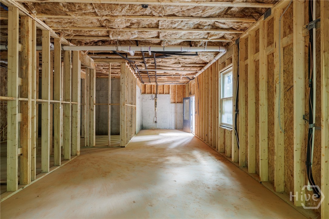 242 Carriage Avenue Property Photo 49