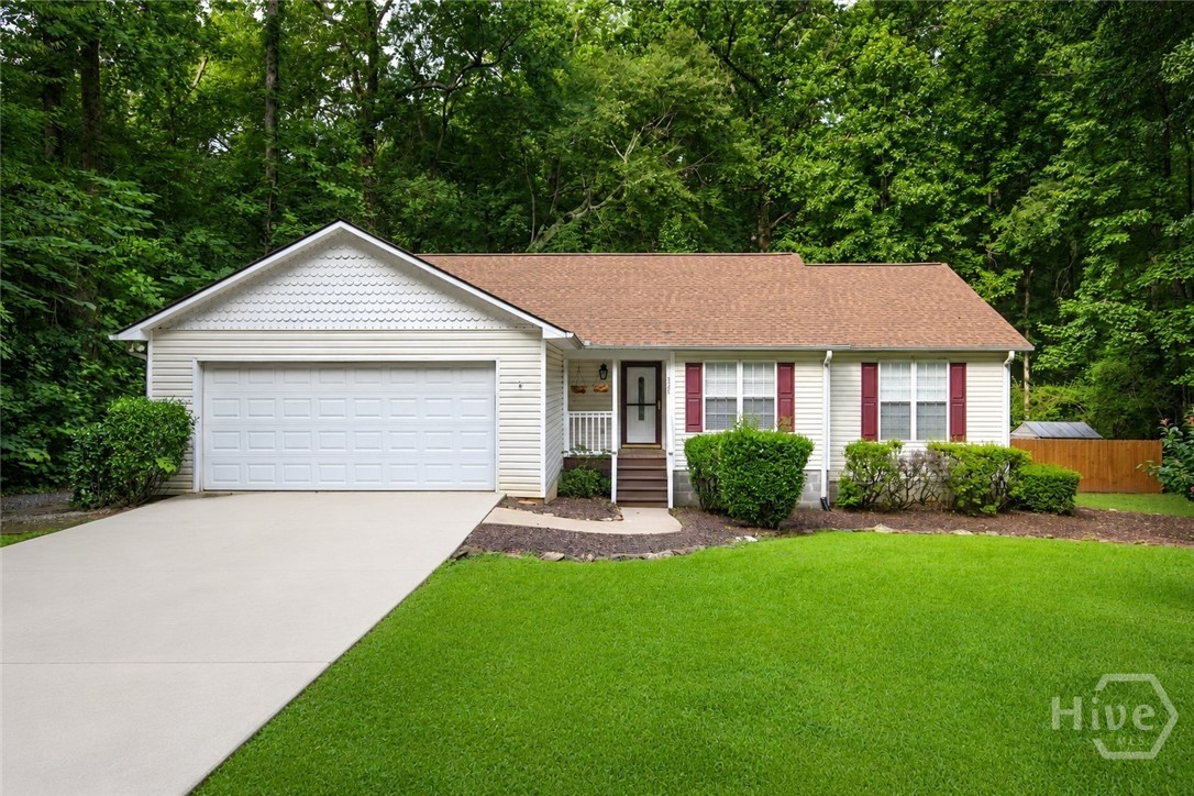 320 River Chase Drive Property Photo 1