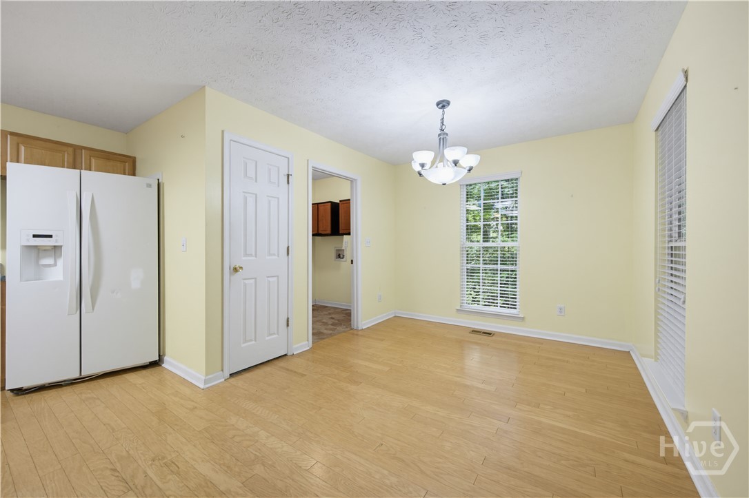320 River Chase Drive Property Photo 7