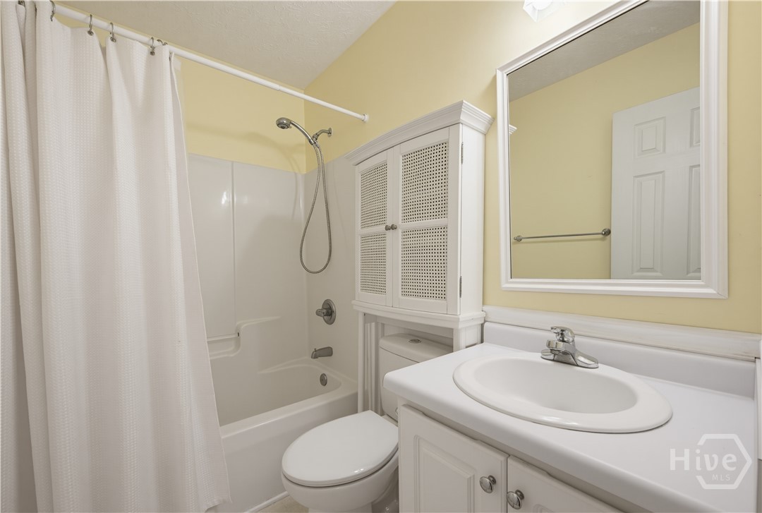 320 River Chase Drive Property Photo 21