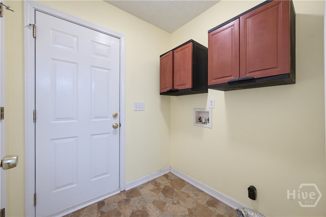 320 River Chase Drive Property Photo 22