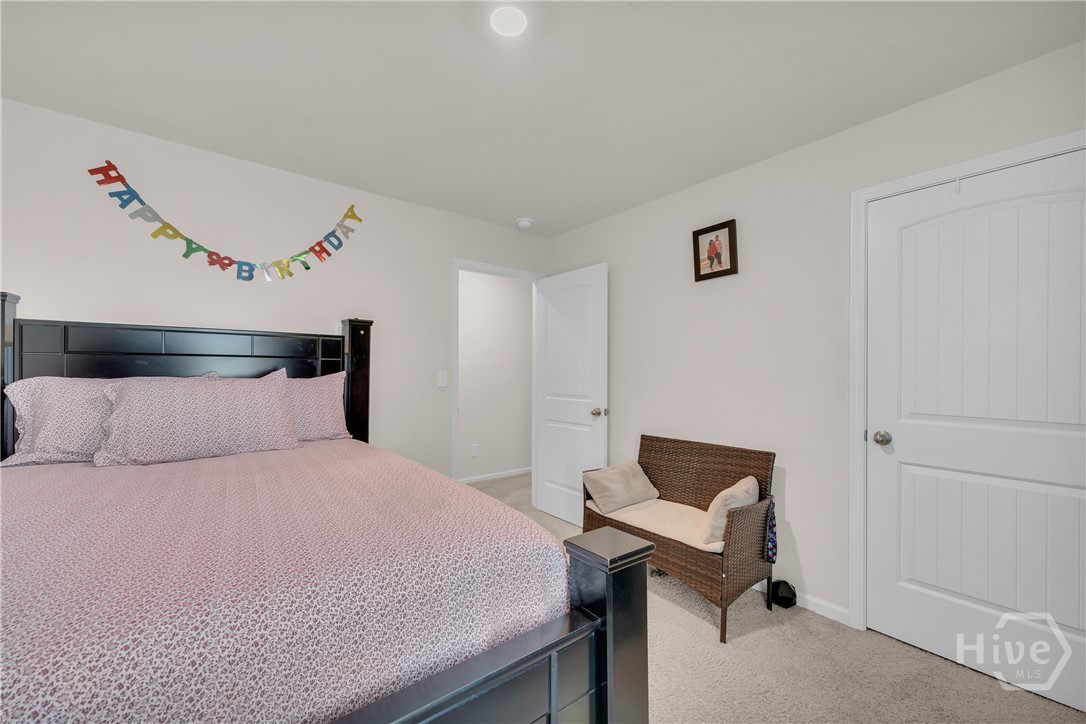 135 Starbuck Parkway Property Photo 39