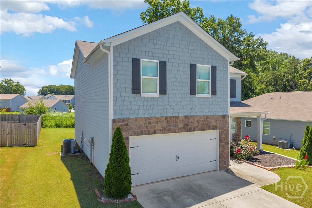 135 Starbuck Parkway Property Photo 48