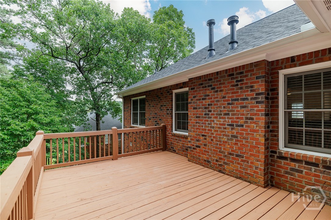 825 Saint Ives Lane Property Photo 4