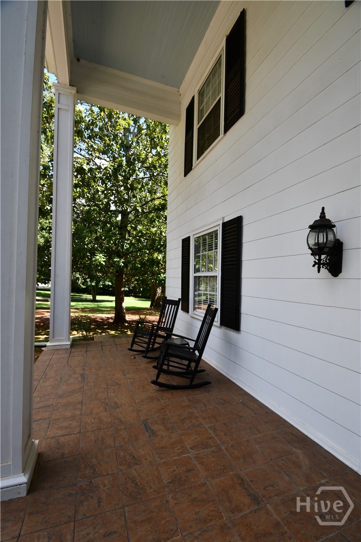7 & 18 S Main Street Property Photo 10