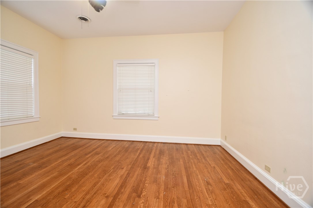 7 & 18 S Main Street Property Photo 28